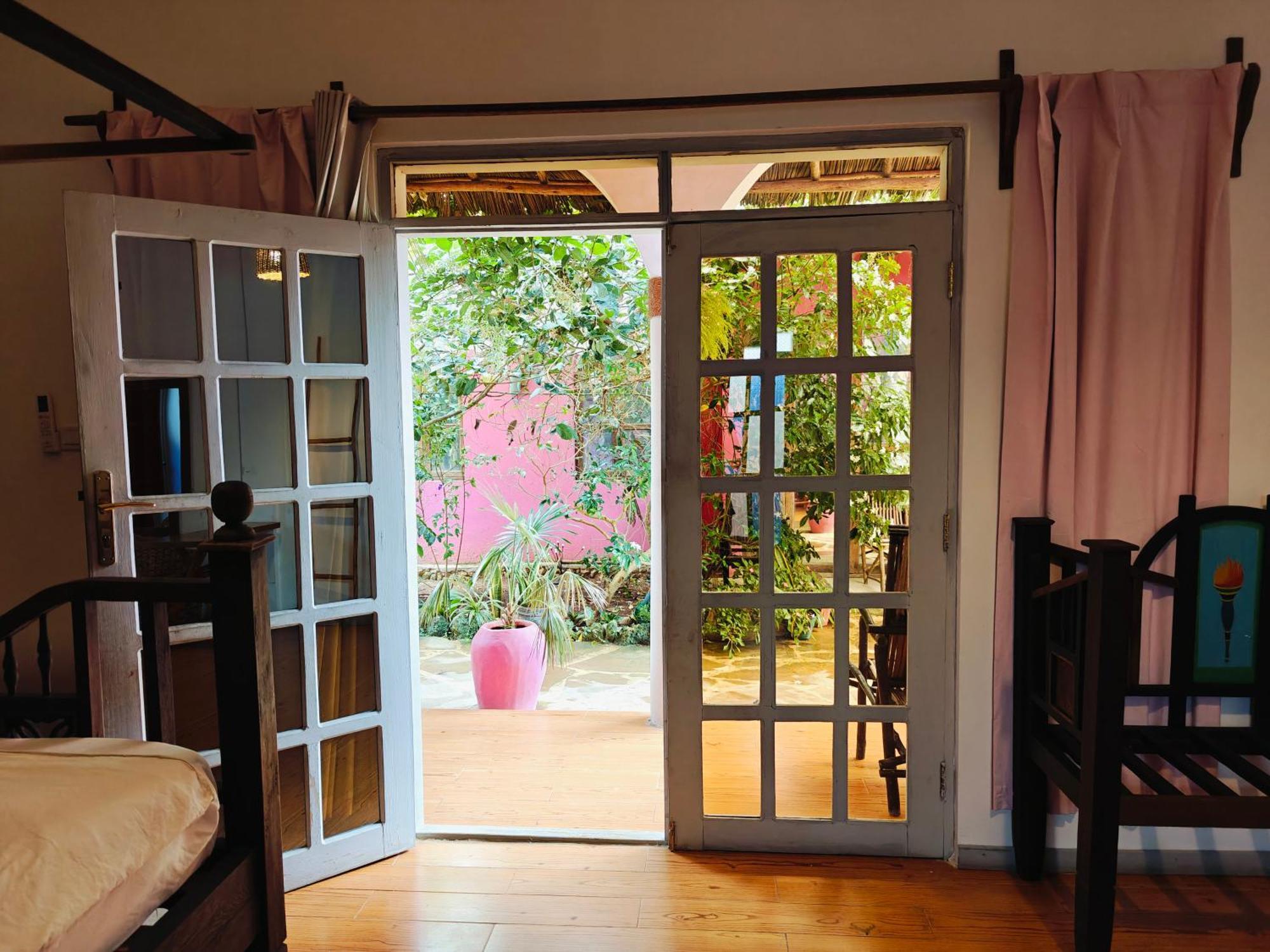 Nungwi Roses Villa ภายนอก รูปภาพ